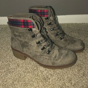 Tommy Hilfiger Boots